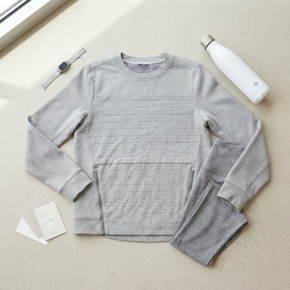 Lululemon Heathered Grey Quilted Side Zip Crewneck Pullover Sweatshirt Size 8